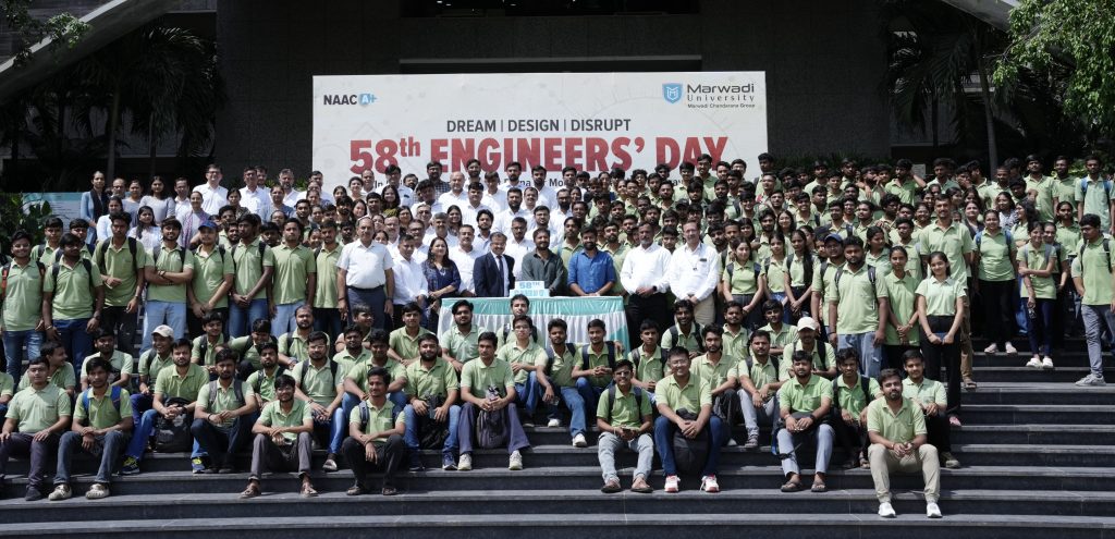 Super 30 Founder Anand Kumar Encourages Students to Blend Knowledge with Social Responsibility