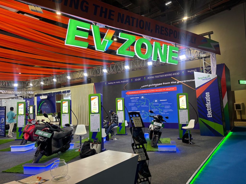 Union Minister Shri Piyush Goyal Inaugurates SIAM’s EV Zone at IEC GM 2025