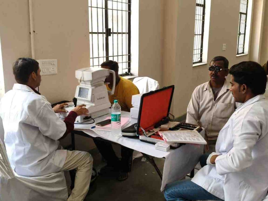 Itel & AWF, in collaboration with GNIDA, Bring Eye Care Support to 150 Safai Mitras